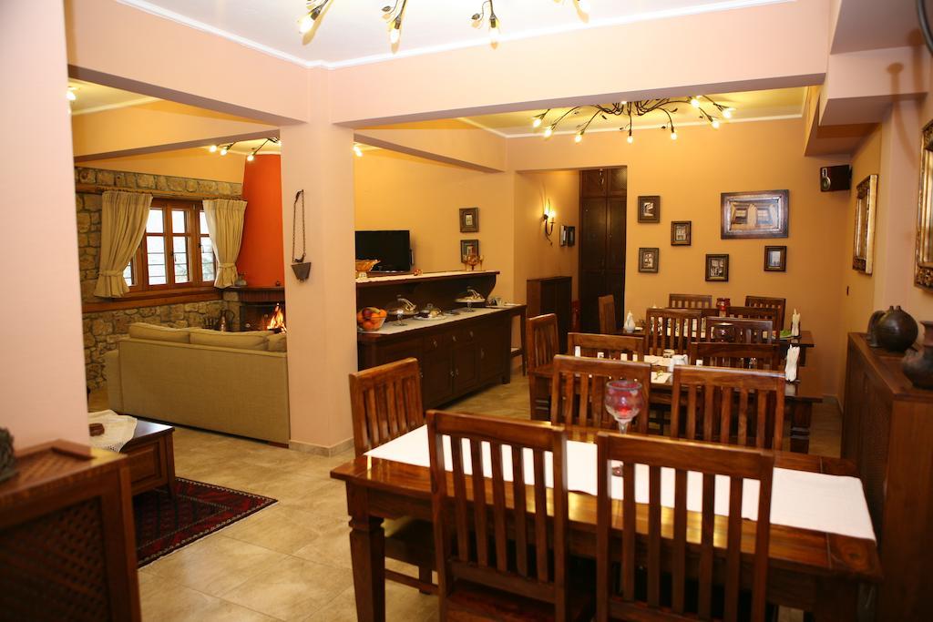 Roes Suites กาโต ลูตรากี ภายนอก รูปภาพ