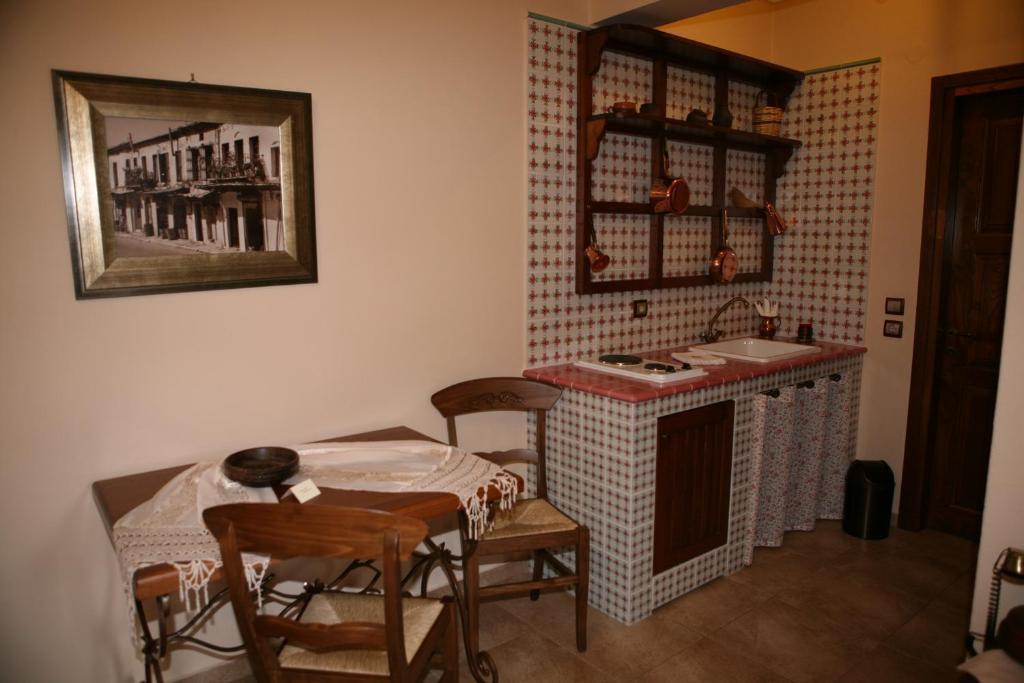 Roes Suites กาโต ลูตรากี ภายนอก รูปภาพ